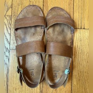 Frye tan leather sandals with back strap